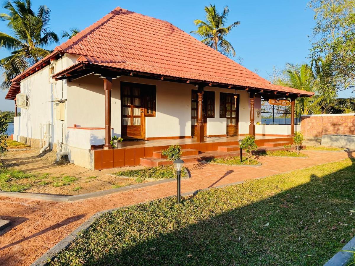 Blue Heron Resorts Guruvayur Exterior photo